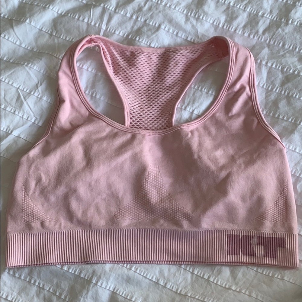 Knixteen sports bra